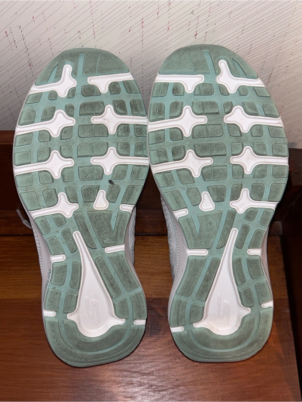 Skechers Go Run Consistent 2.0 Lace Up Sneaker Shoes - Picture 8 of 9